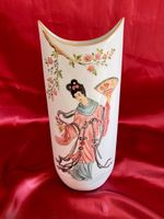 Porzellan Vase AK Kaiser handbemalt signiert M.Gonella