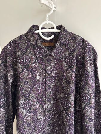 Herren Hemd taupe/violett mit Muster von YVES Grösse XL