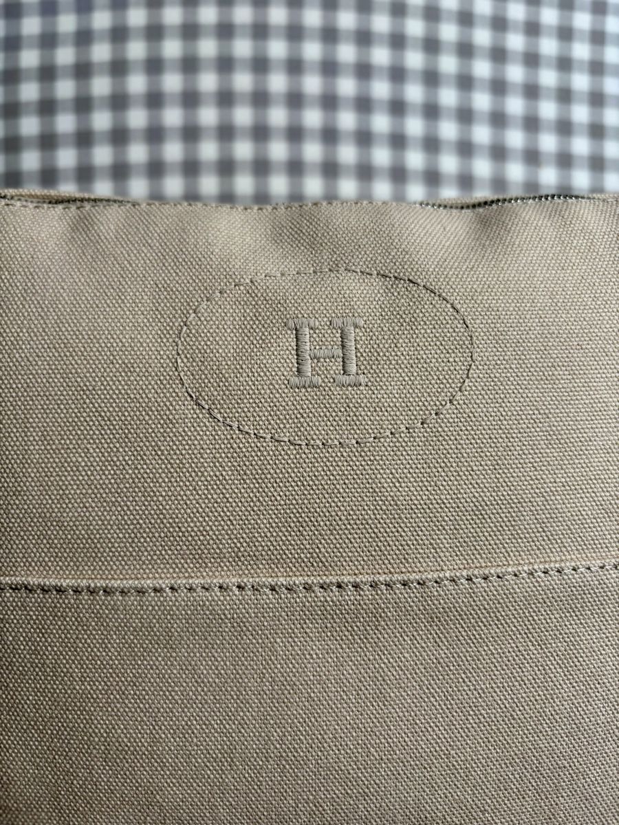 Hermès Custodie per cosmetici: Hermès Trousse Bolide grand modèle – Usato da Genève venduto da edu_62x2 2