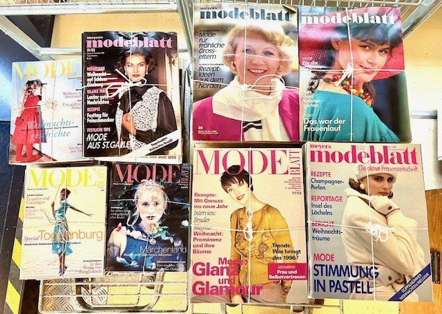 Riviste & Magazine: Meyers Modeblatt – Usato da Riedtwil venduto da wiederverwendung