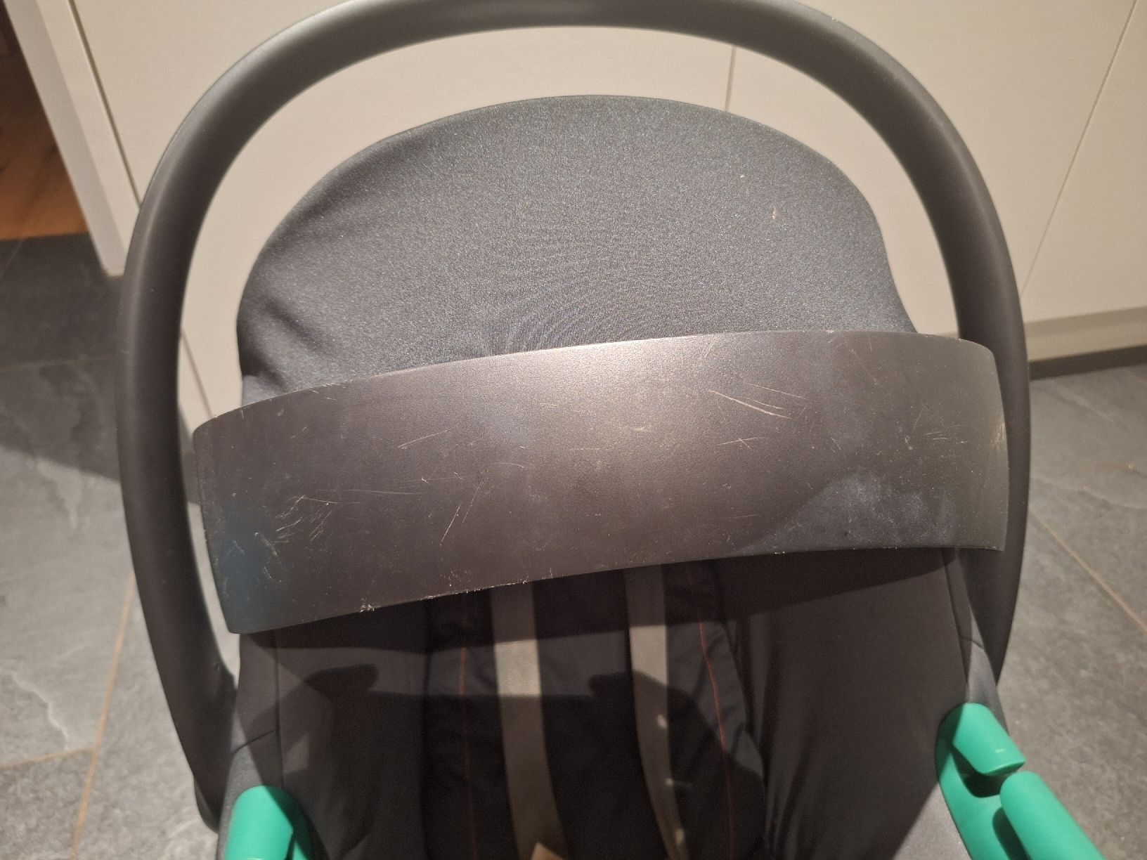 Cybex Seggiolini per auto: Cybex Aton B2 i-Size Babyschale mit Base – Usato da Wangen an der Aare venduto da jan_2zxv 4