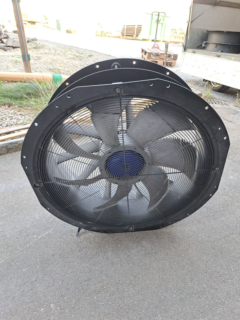Ventilatoren: Stalllüfter Ventilator Lüfter – Gebraucht aus Müllheim Dorf von tkctec