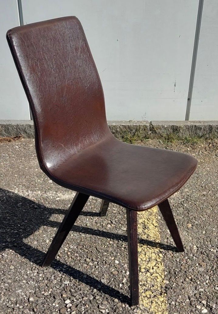 Stühle: Stuhl Gastro Holz "Leder"-720 – Gebraucht aus Recherswil von paulchen09