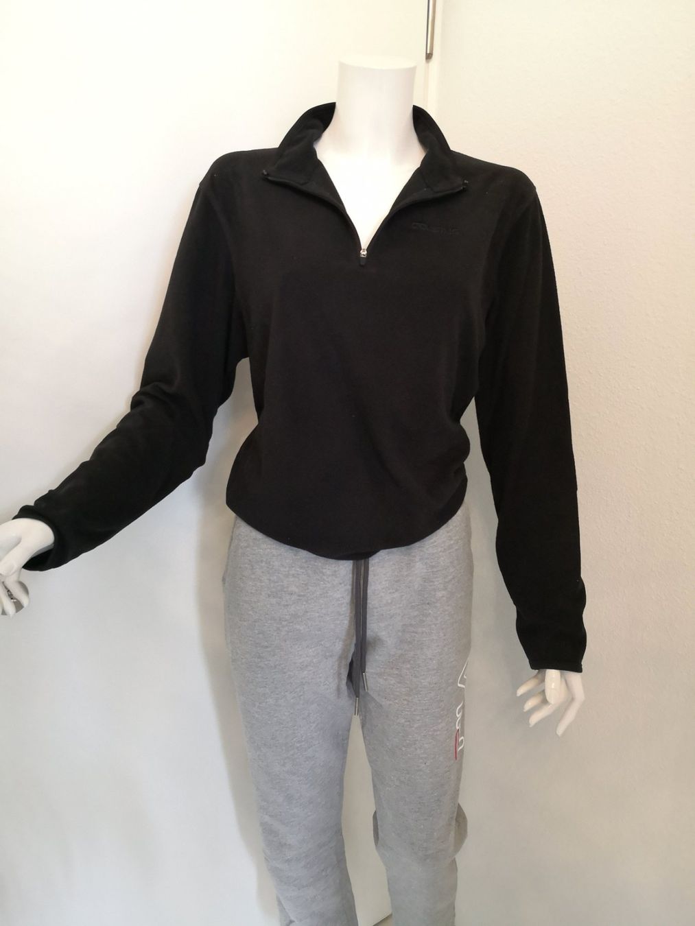 Maglioni & Felpe: 🤩CELSIUS SPORT PULLOVER SCHWARZ – Usato da Olten venduto da Naja-Twins-Twins 1