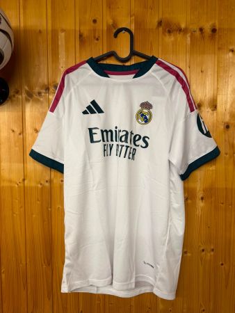 Maillot Real Madrid – Saison 2026/2027