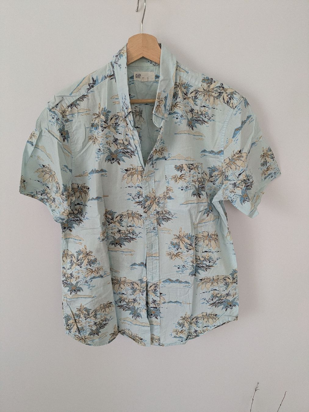 Camicie: Leichte Sommerhemd kurzarm PALMENDESIGN M von GAP – Usato da Rorschach venduto da joh_v2y2 1