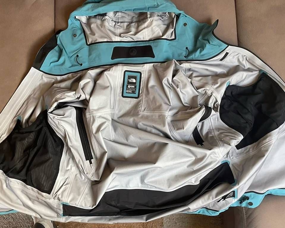 Vestes: The North Face GORE-TEX Ski/Mountain Shell Jacket – D'occasion à Genève par bau_jy7x 2