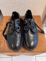 Kennel & Schmenger  Schnürschuhe mit Nieten. Grösse 6 (=39)