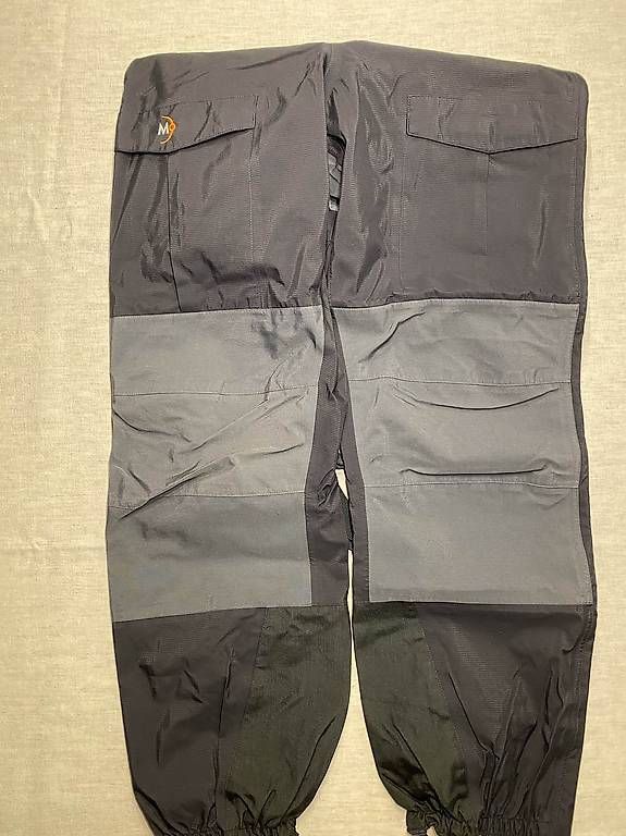 Pantaloni: Latzhose Moonstone Gore-Tex Grösse 54/56 – Usato da Freidorf TG venduto da joanmo 2
