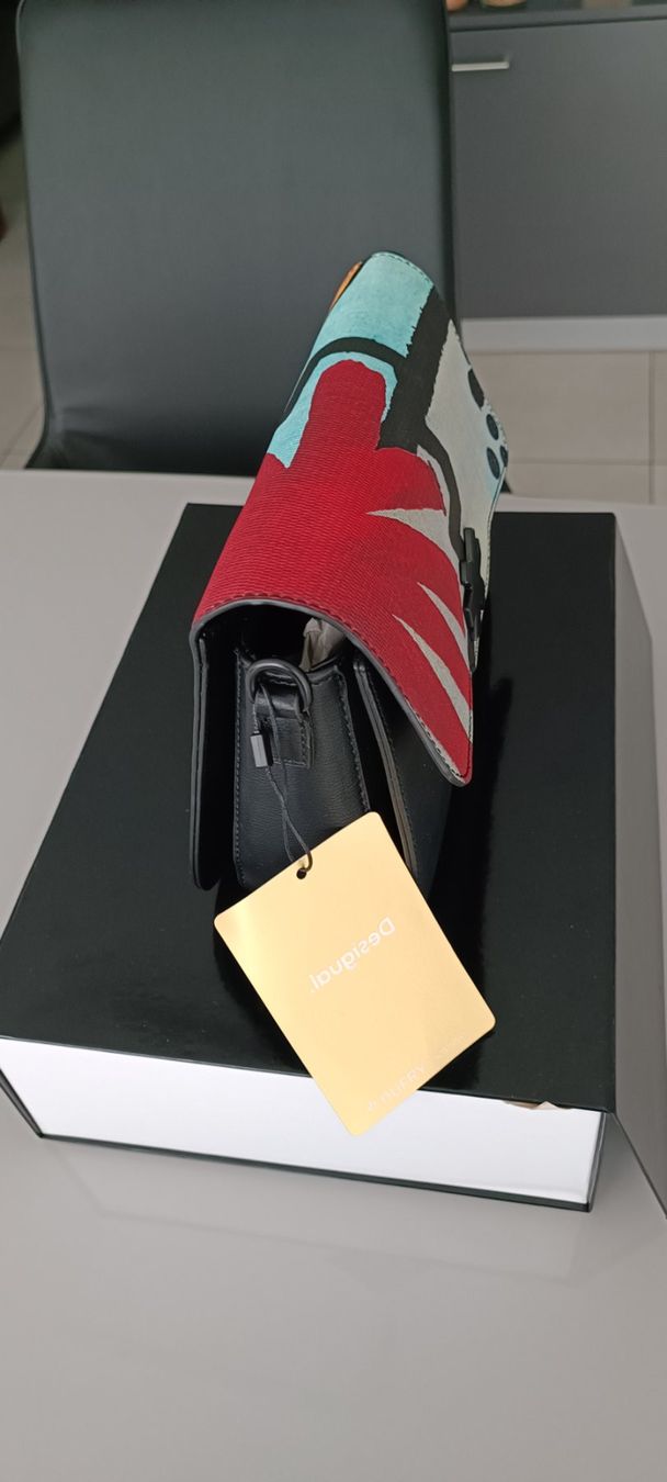 Desigual Borse da donna: Desigual Handtasche – Nuovo e nell'imballaggio originale da Oberglatt ZH venduto da Venus60 2