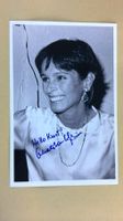 Geraldine Chaplin, Original Autogramm auf Foto in s/w