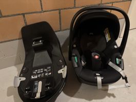 Maxi-Cosi Babyschale + Isofix 360°, sofort einsatzbereit
