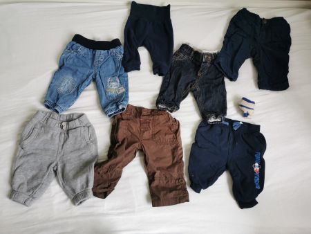 7 Paar Hosen Baby 62/68