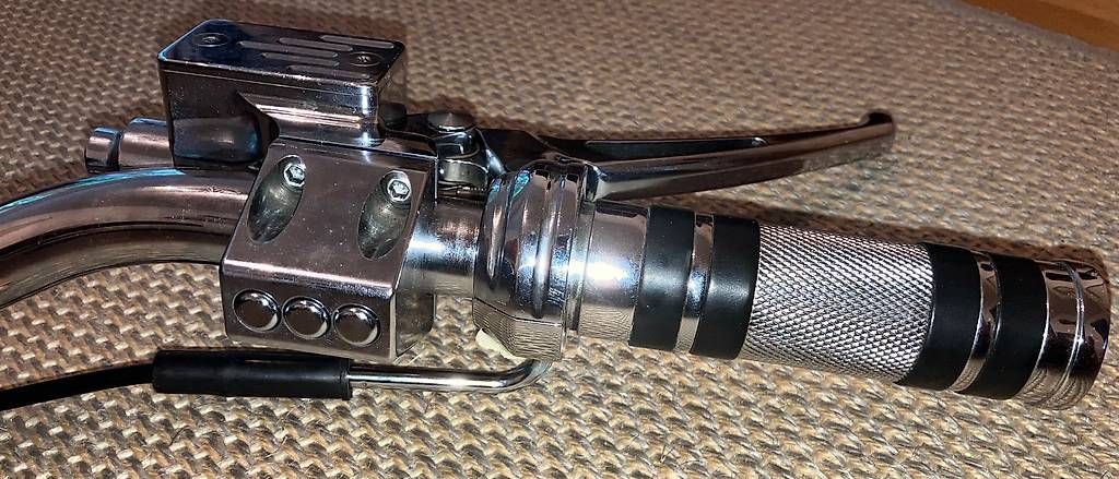Harley-Davidson Tutti i ricambio per moto: Harley Lenker Amaturen – Usato da Zürich venduto da MamuTech 2
