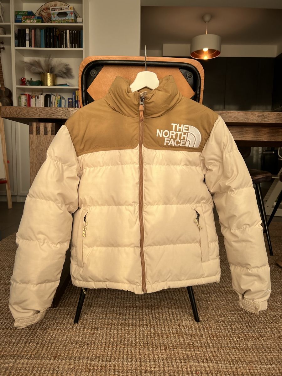 North Face Jacken: The North Face 700 Puffer Jacket Women's M – Gebraucht aus Mendrisio von gun_8gcm