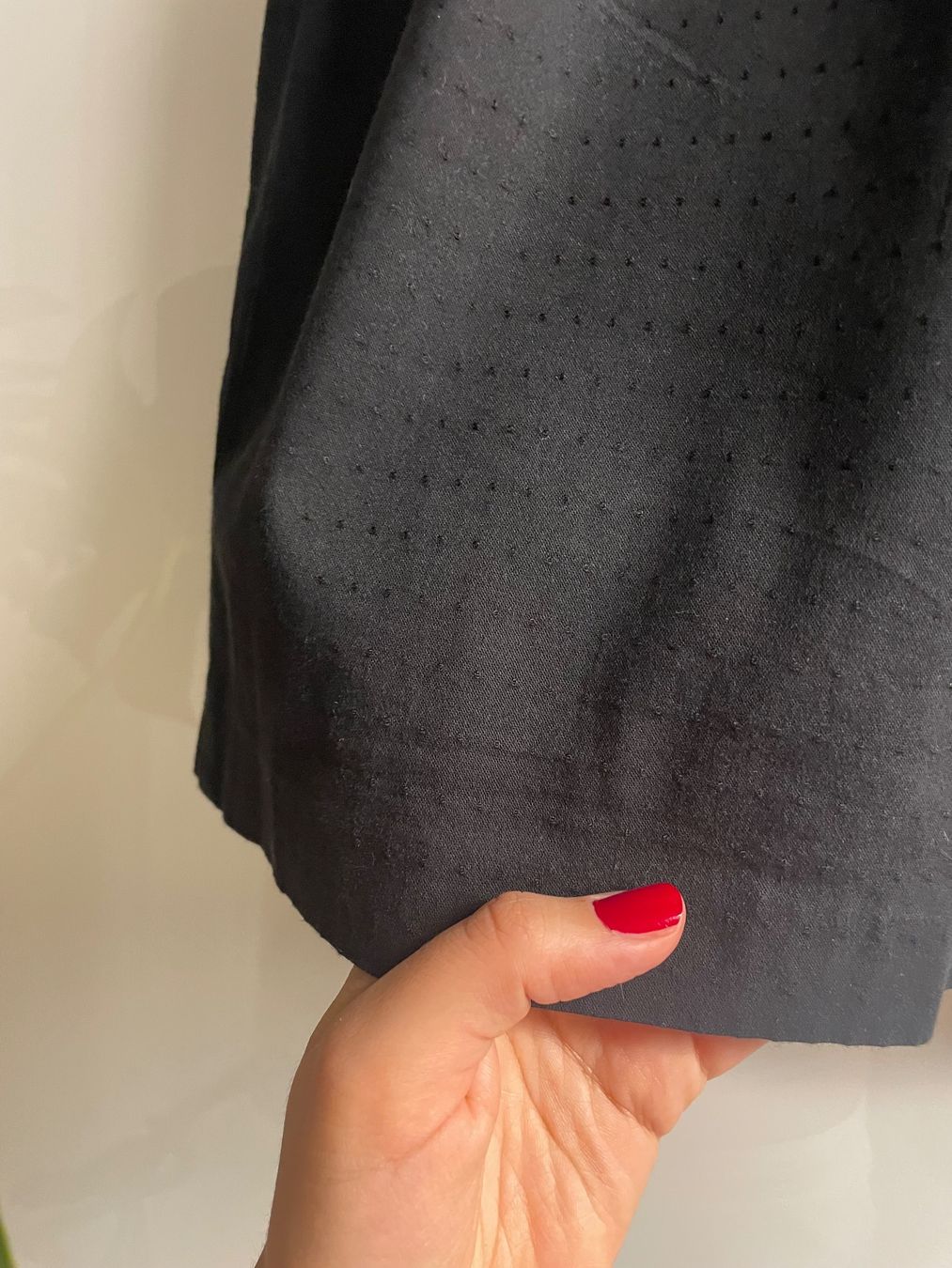 Kookai Gonne: Gonna nera kokai 40; cotone 57% – Usato da murten venduto da Ester09 2