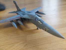 F-111 modell flugzeug 1/72