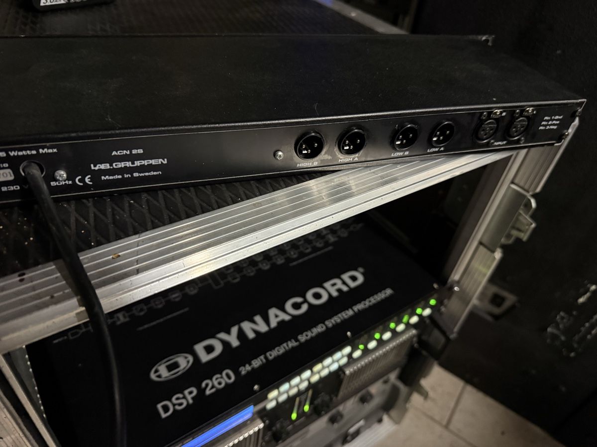 Lab.Gruppen Verstärker: CROSSOVER LAB GRUPPEN ACN 2S- 2 Weg – Gebraucht aus Nebikon von Electrovoice10 2
