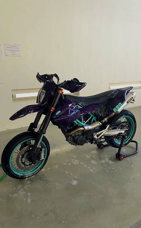 Strada: Supermoto KTM 690 SMC-R  – Usato da Möriken AG venduto da nin_jh9d 4