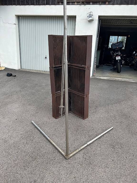 Grills: Grill vertical – Gebraucht aus LES BAYARDS von Loursduvallon 3