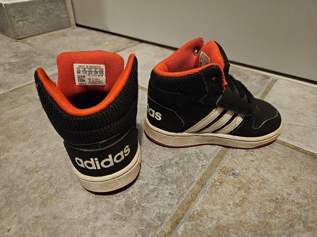 Adidas Scarpe per ragazzi: Adidas Gr. 22 – Usato da Worb venduto da jun_fj8w 3