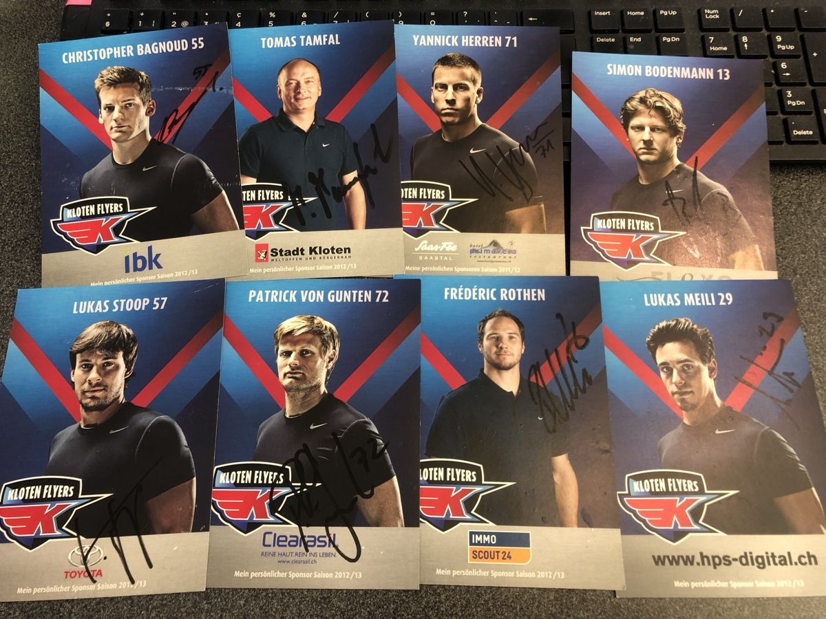 Autografi: 45 Original Autogrammkarten KLOTEN FLYERS – Usato da Lufingen venduto da Rac0