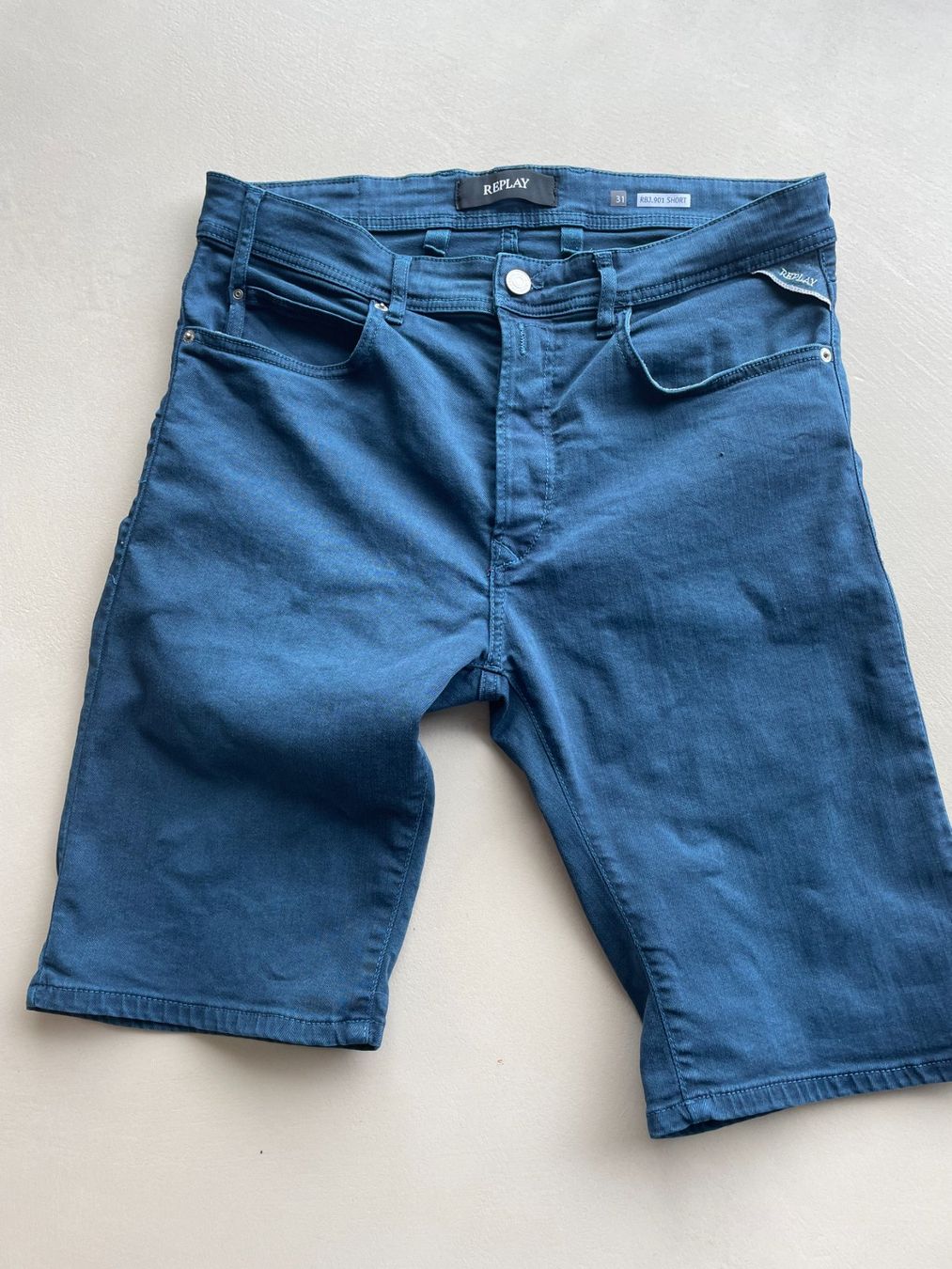 Replay Jeans: Replay Shorts Herren – Usato da Remetschwil venduto da Chregi1963