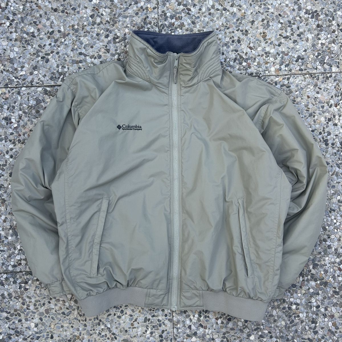 Columbia Vestes: Columbia fleece lined jacket – D'occasion à brent par fukusapes