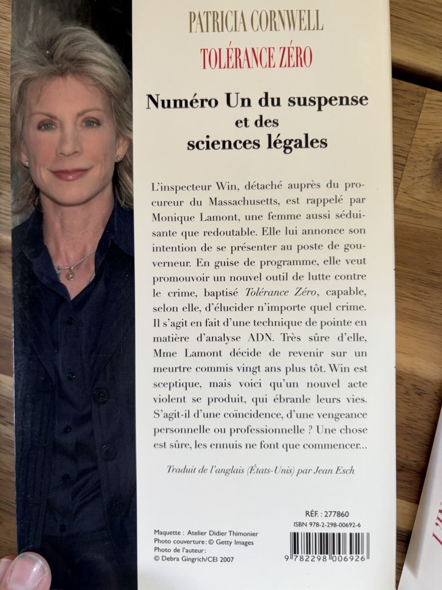 Livres: 5 Romans de Patricia Cornwell   – D'occasion à Crissier par Nouchki76 2