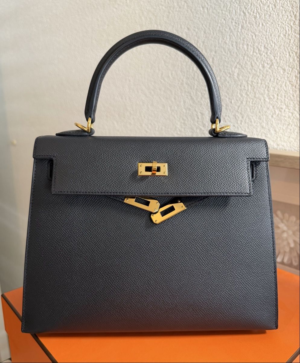 Hermès Taschen für Damen: HERMÈS Kelly 25  – Neu (gemäss Beschreibung) aus Pfäffikon SZ von happy.life