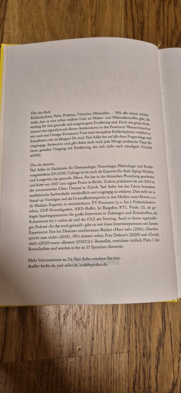 Libri: Buch Genial ernährt – Nuovo (secondo la descrizione) da Hettlingen venduto da _.ch_ 3
