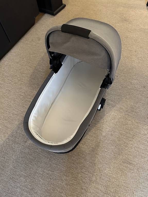 Carrozzine: Nacelle Cybex Balios Cot S – Usato da Genève venduto da gir_dhj8