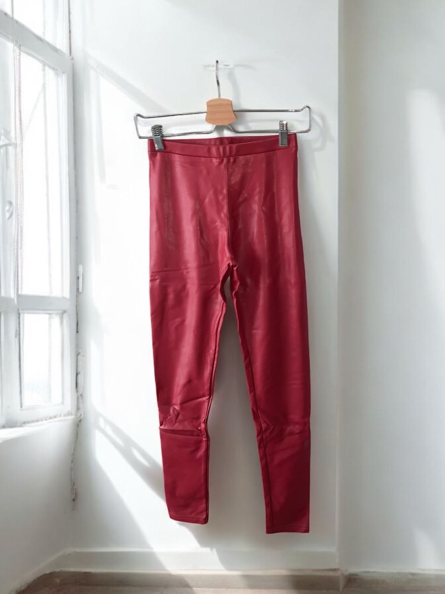 Leggings: Rote Kunstlederleggins Gr. S Herbstlook – Usato da unterentfelden venduto da leyla08 4