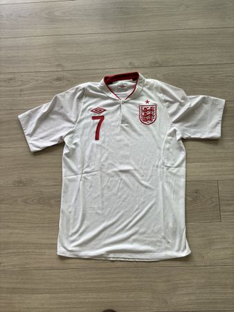 2012-13 England Home Shirt Walcott #7