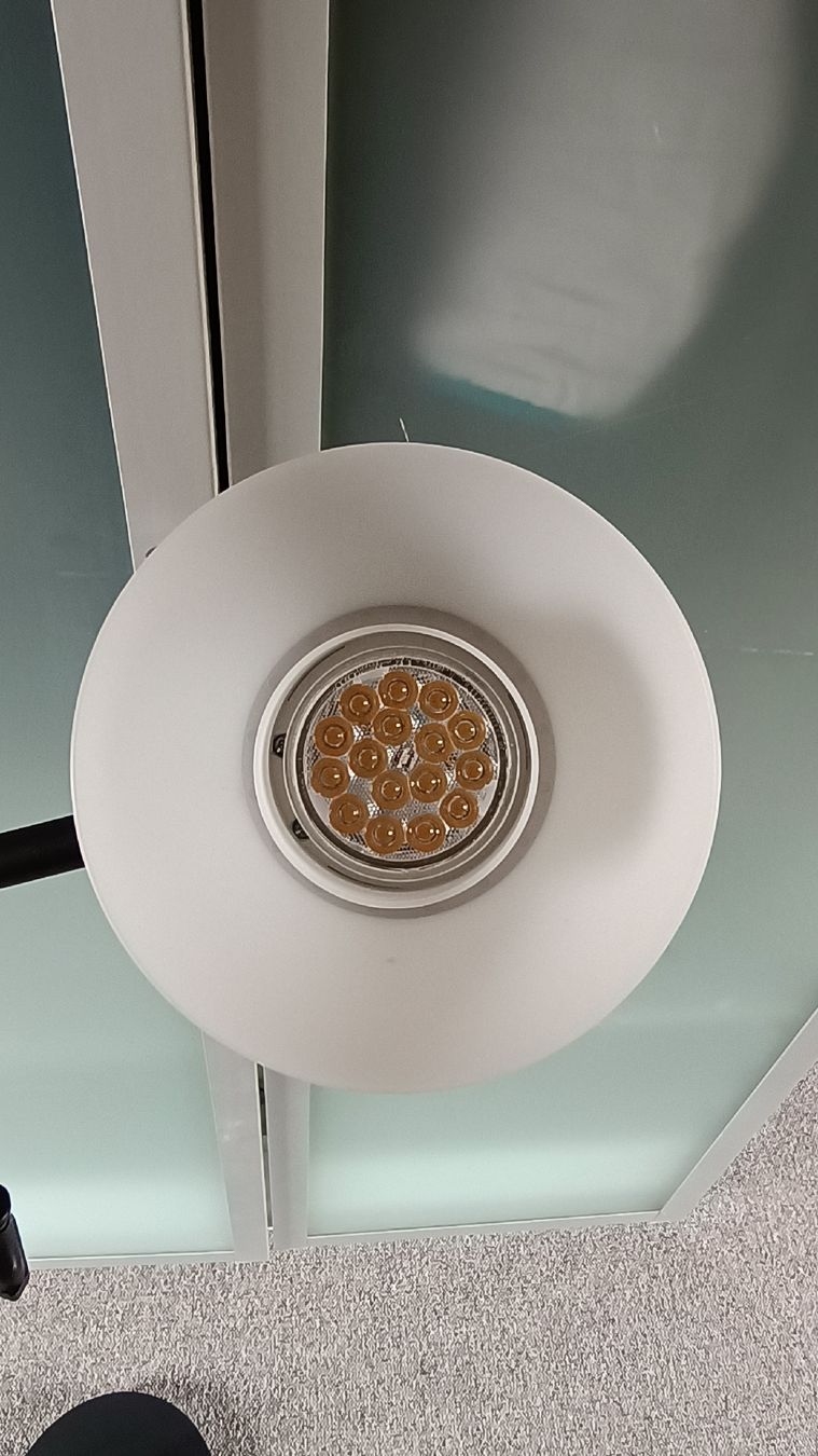 Lampen: LED Stehleuchte – Gebraucht aus Bassersdorf von Thg31 1