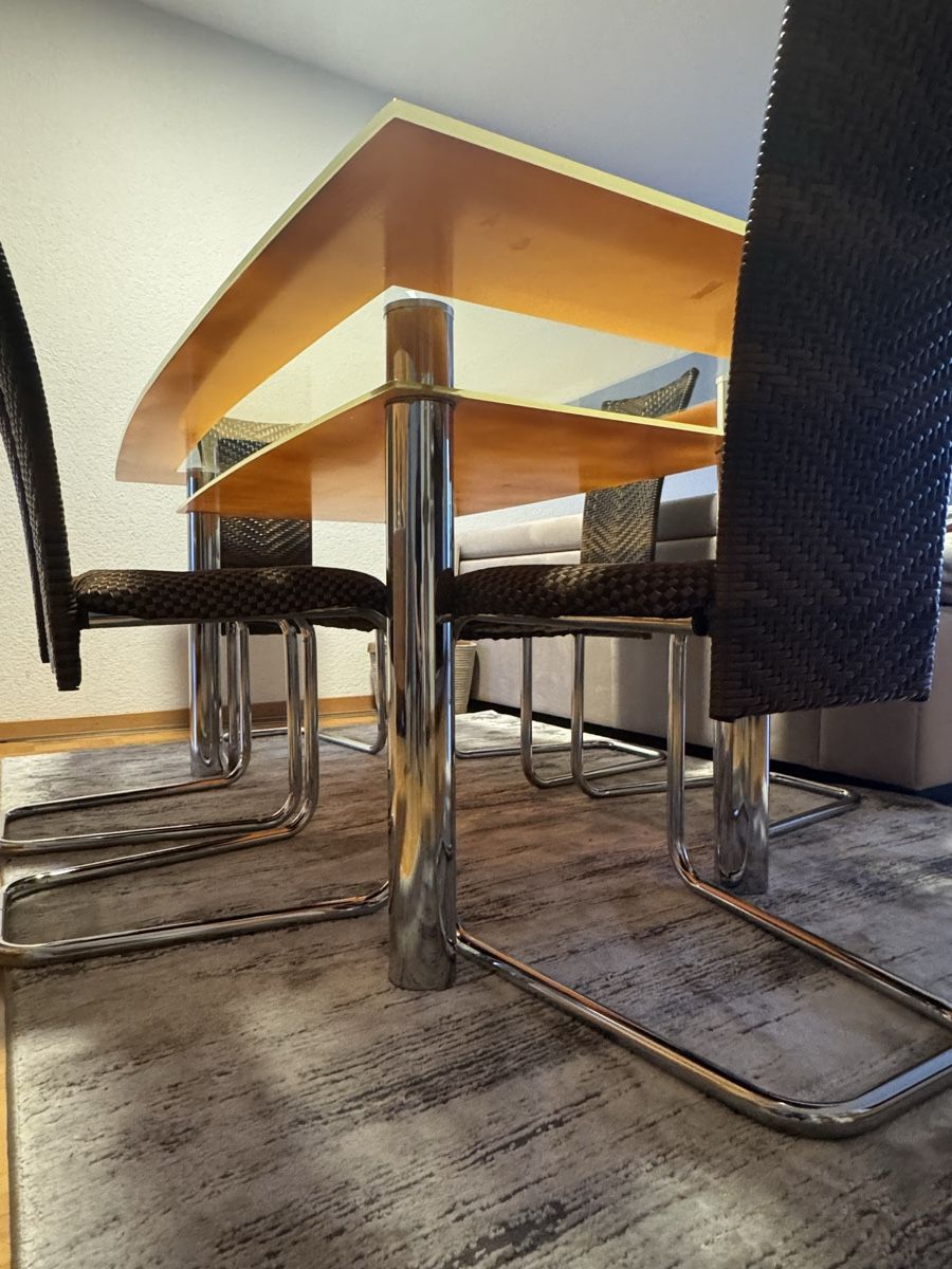 Tavoli: Esstisch mit 6 Stühlen, Glasplatte, Modern – Usato da Thalwil venduto da Conradi 2