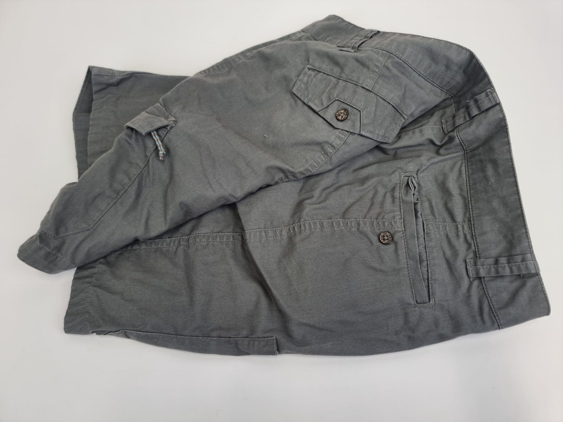 Hosen: Cargo - Shorts Gr. L – Gebraucht aus Urtenen-Schönbühl von Restwert_Schoenbuehl 3