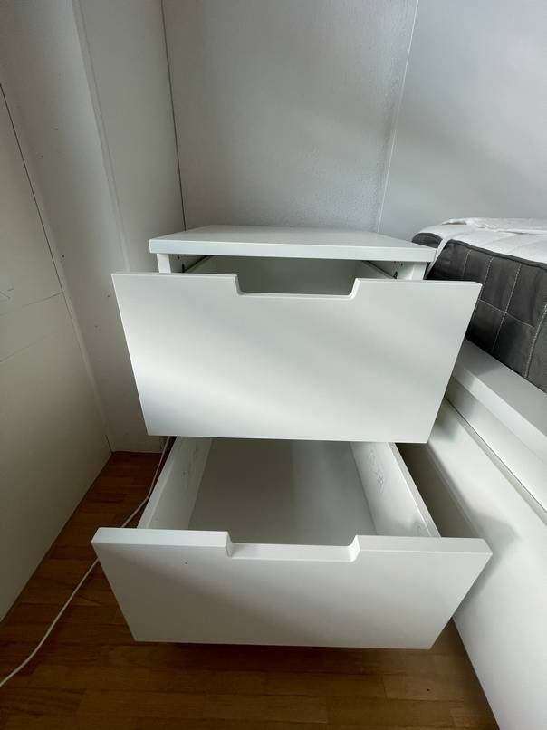 Ikea Letti: Komfortables IKEA Malm-Bett-Set & Kommode – Usato da Zürich venduto da Quietschy 3