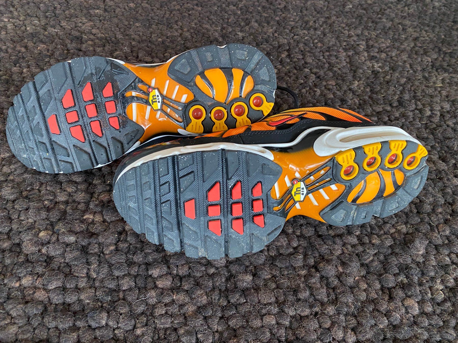 Nike Herrenschuhe: Sneaker Nike Air Max Plus "Sunset" - Gr. 39 – Gebraucht aus Oberlunkhofen von cfe_k6ws 2