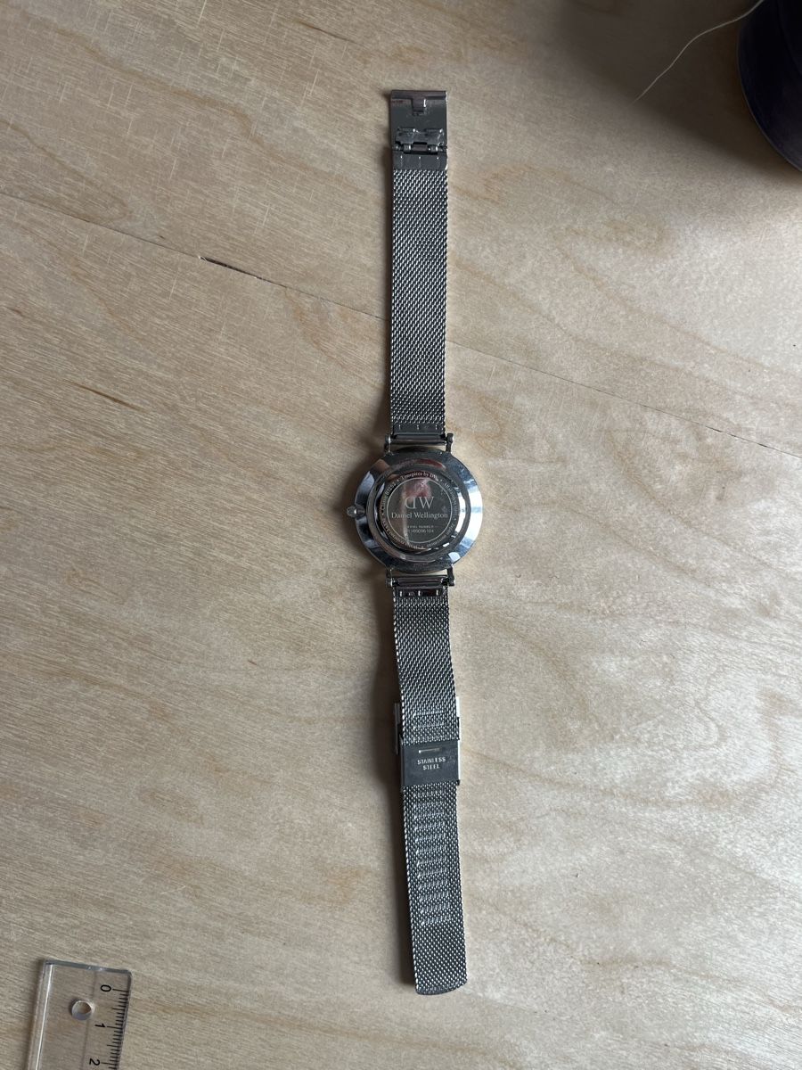 Daniel Wellington Orologi: DANIEL WELLINGTON UHR COULEUR ARGENT 32MM – Usato da Zürich venduto da dem_c75x 6