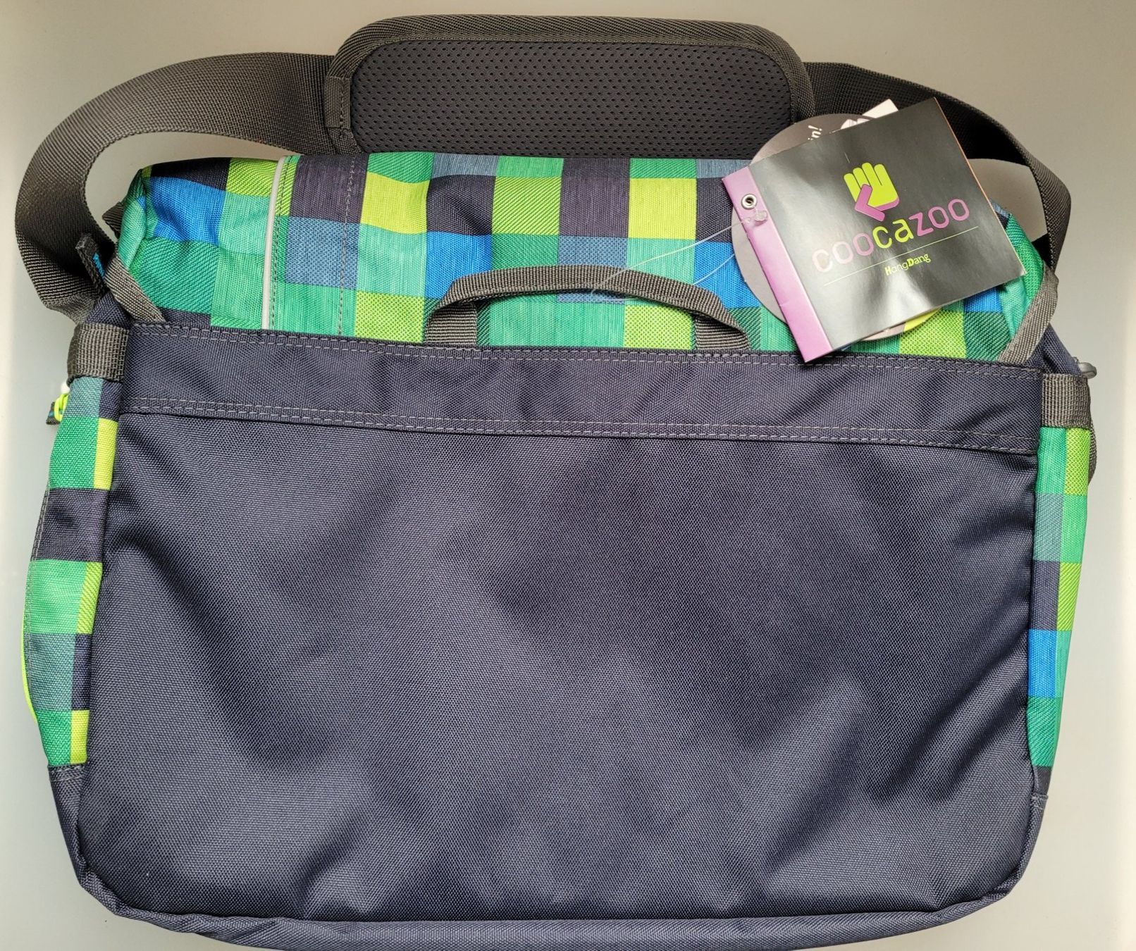 Taschen: Schultertasche Farbig Neu – Neu und originalverpackt aus Oberuzwil von aseinkaufswelt 1