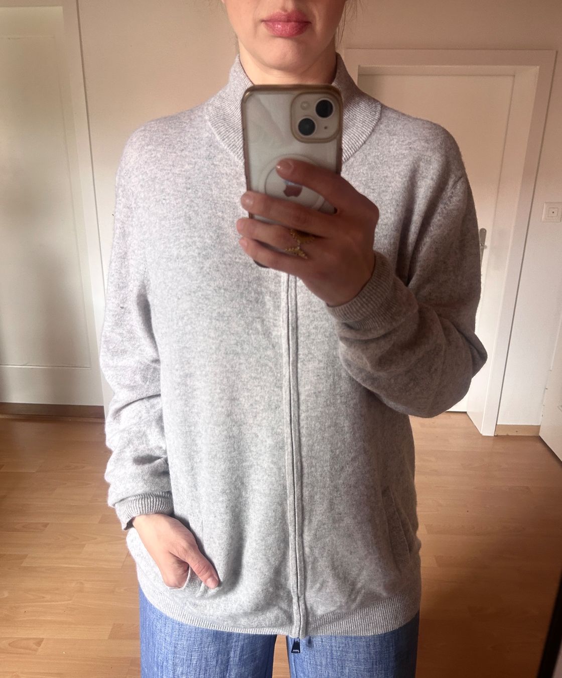 Jacken: Hellgrauer Kaschmir Cardigan - Gr. XL – Gebraucht aus Illnau von Monkky 1