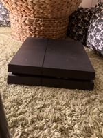 PlayStation 4 Konsole schwarz guter Zustand