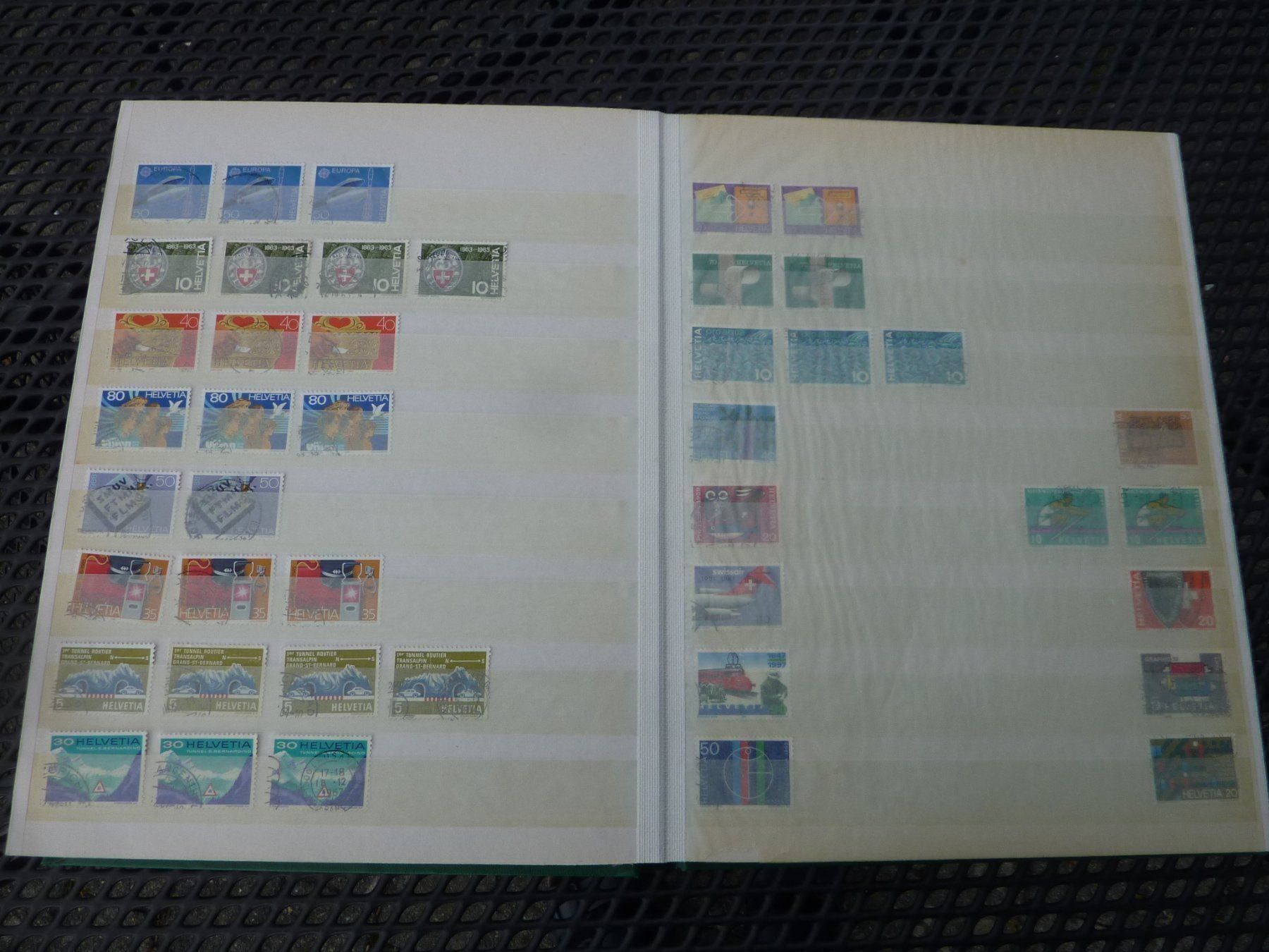 Tutti i francobolli: Briefmarkenalbum, Schweiz – Usato da Gelfingen venduto da btrottmann 4