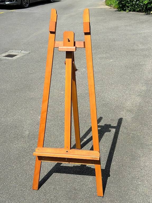 Staffeleien: Chevalet à Lyre MABEF – Gebraucht aus Pully von chinadavis