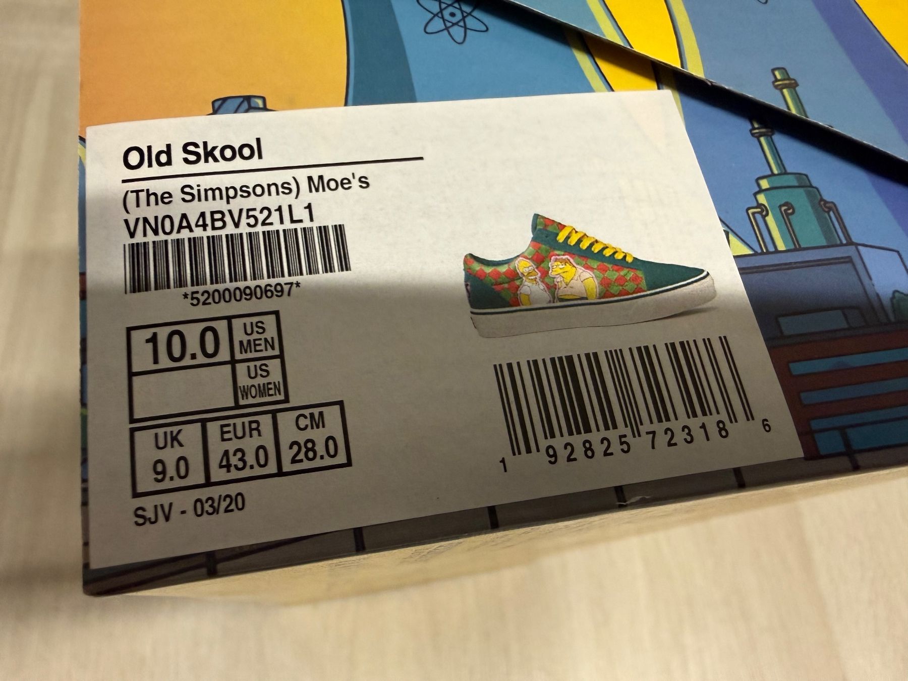 Vans Scarpe da uomo: Vans - The Simpsons Sneaker, Grösse 43, Neu – Nuovo e nell'imballaggio originale da Grüsch venduto da Speed_demon 5