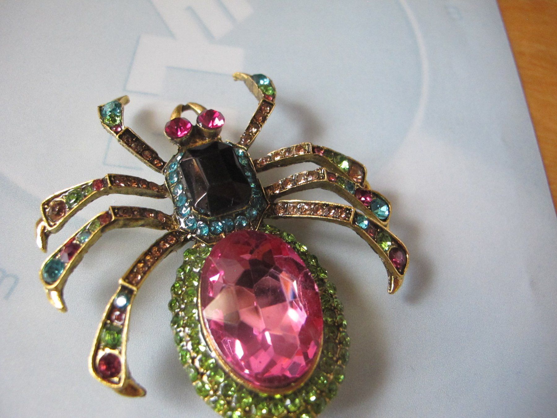 Spille & Fermagli: Extravagante  Spinnen Brosche mit Strass-Steinen! – Nuovo (secondo la descrizione) da Löhningen venduto da Chimae67 1