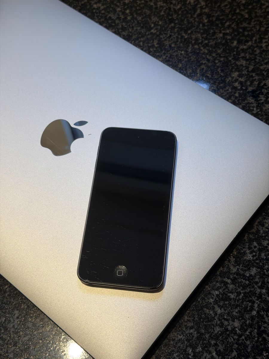 Apple Tragbarer Mediaplayer: iPod Touch 7 gen 32gb – Gebraucht aus Lausanne von Planet_Faisceaux 1
