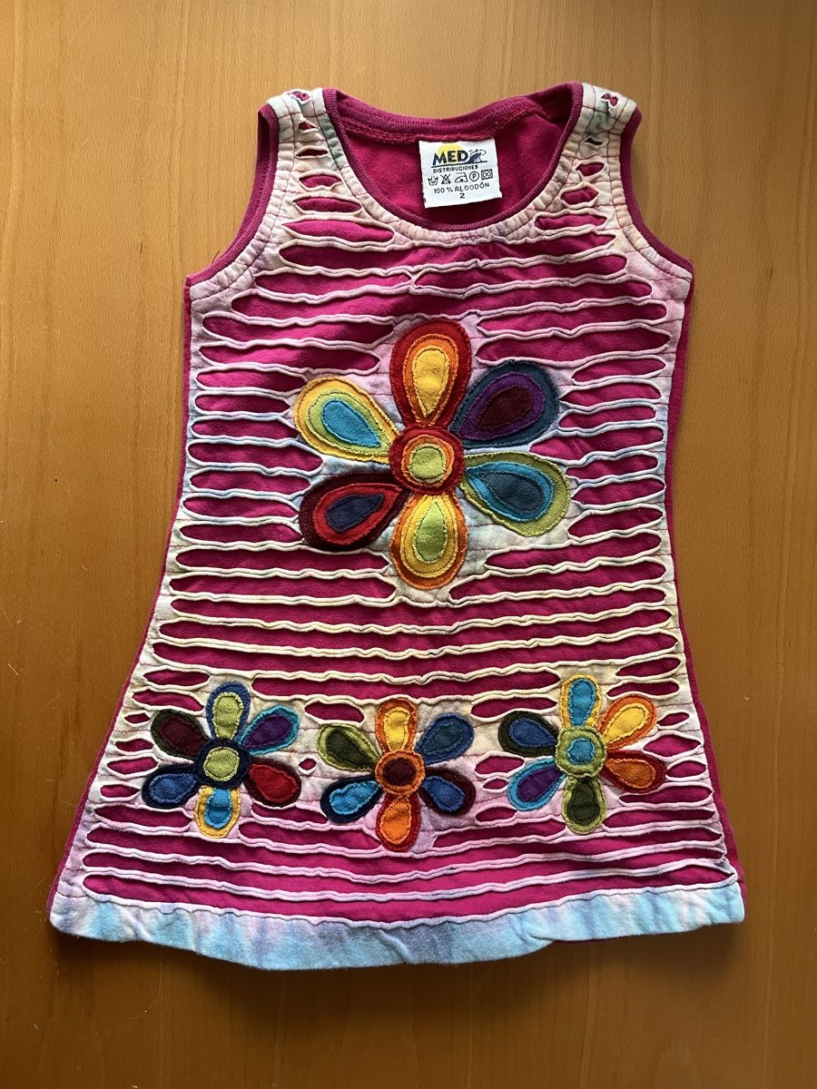 Vestiti & Gonne: MED Sommerkleid mit Blumen Grösse 92 – Usato da Winterthur venduto da lynnszabo