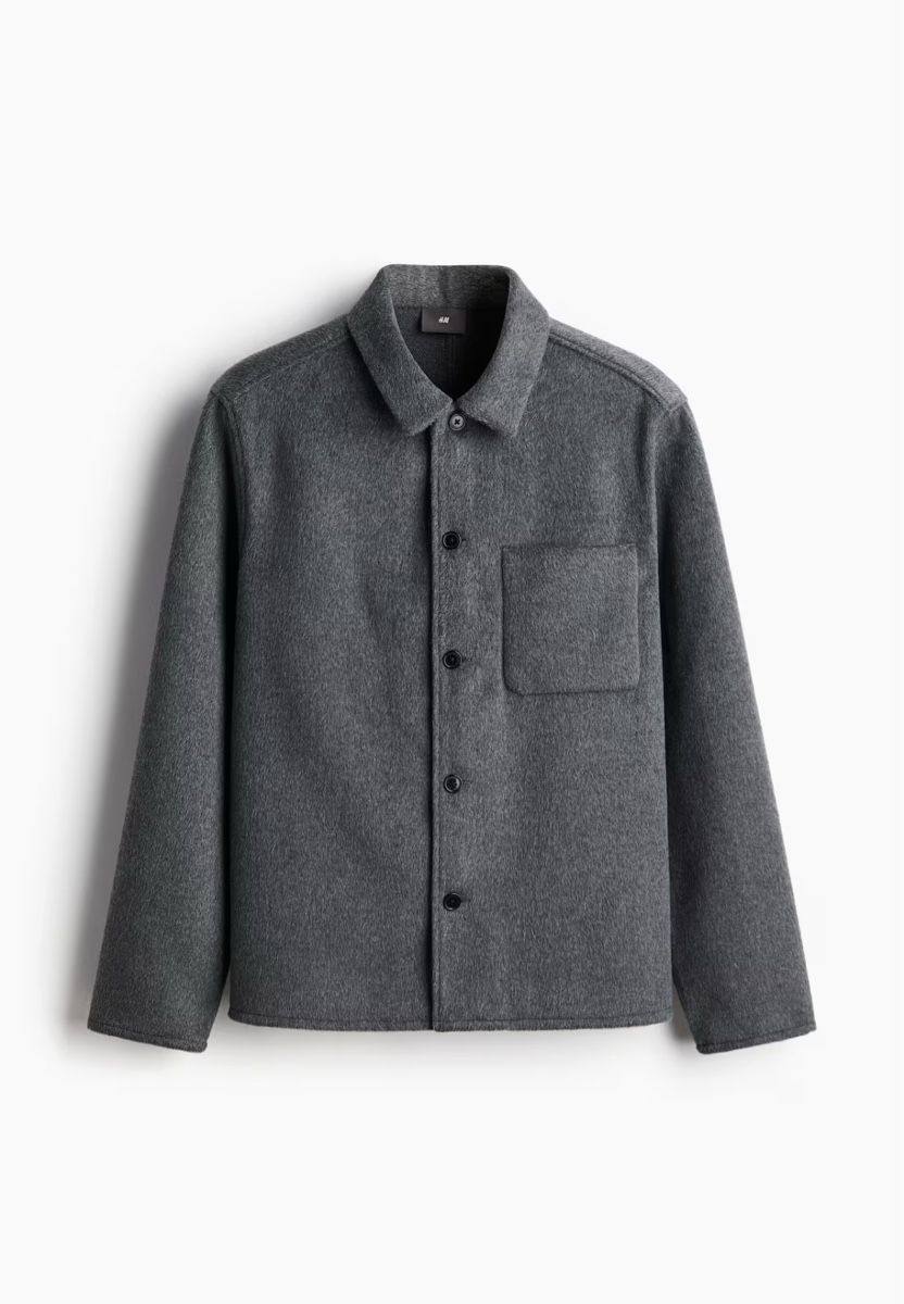 H&M Camicie: ANGERAUTES OVERSHIRT IN REGULAR FIT – Nuovo e nell'imballaggio originale da Les Prés-d'Orvin venduto da Karli22
